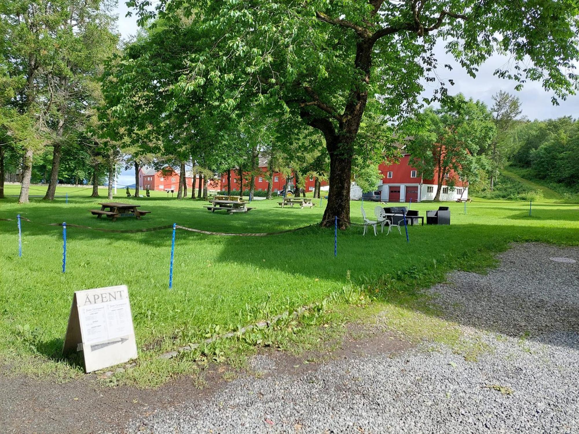 Tjotta Gjestegaard Alstahaug Exterior photo